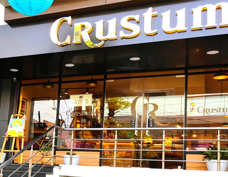 Crustum, Lucknow